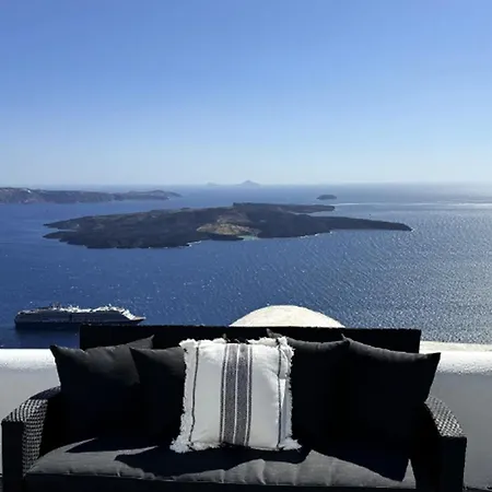 Villa Exquisite Santorini Kamelot 3 Bedrooms Spectacular Aegean Sea Views Private Outdoor Hot Tub *